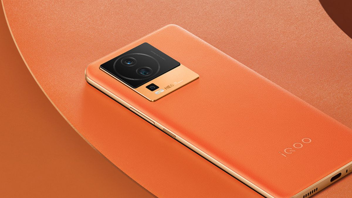 iqoo-neo-7-pro-5g-launched-with-snapdragon-8-gen-1-processor-check-price-specification-battery-ram-bank-offers-no-cost-emi-sale-know-here-in-detail